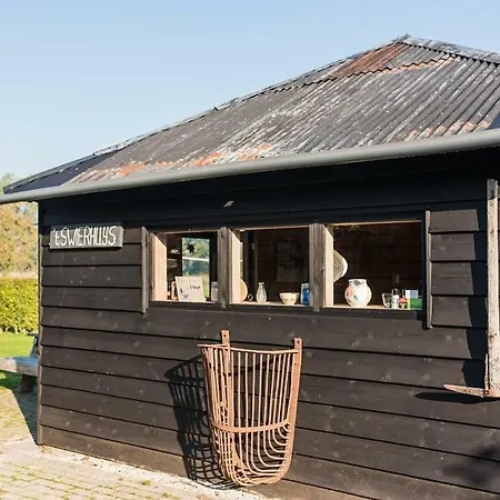 Konukevi Dromen Bij De Boer